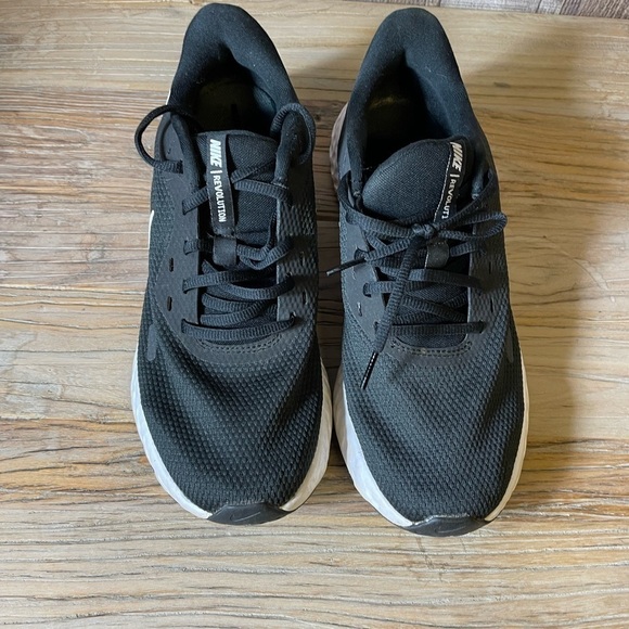 Nike Revolution 5 Anthracite Running Shoes - Picture 7 of 12